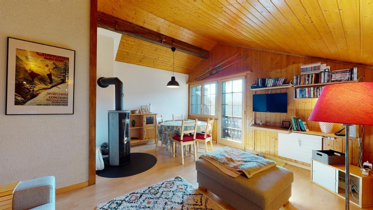 Beautiful For 4 People With A Splendid View Of Les Dents Du Midi Champoussin