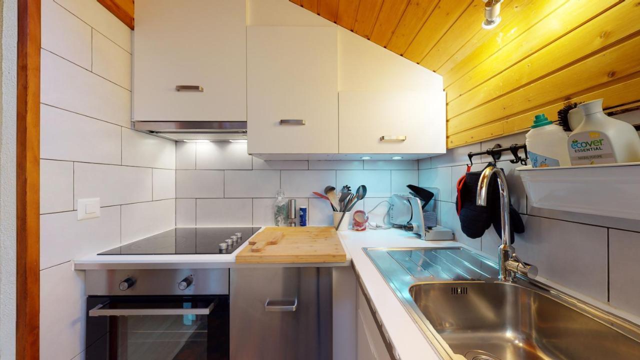 Apartamento Beautiful For 4 People With A Splendid View Of Les Dents Du Midi Champoussin